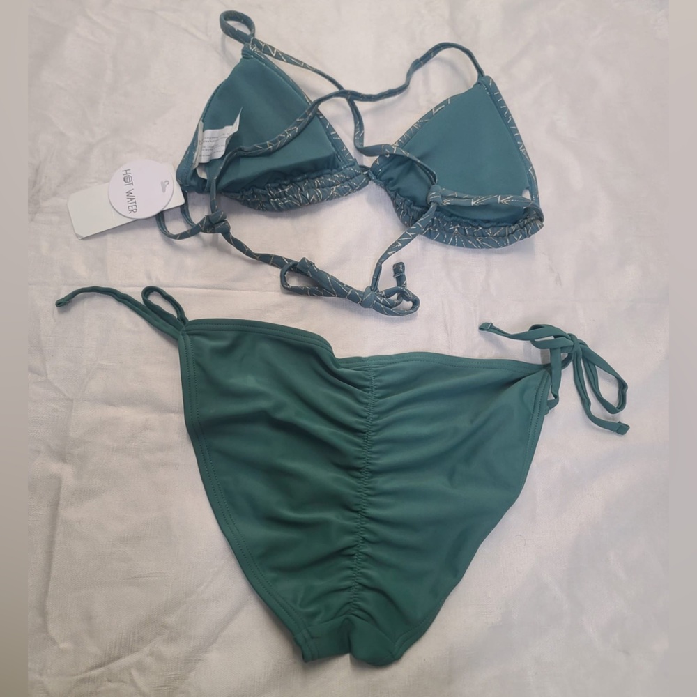 Hot water bikini  💦